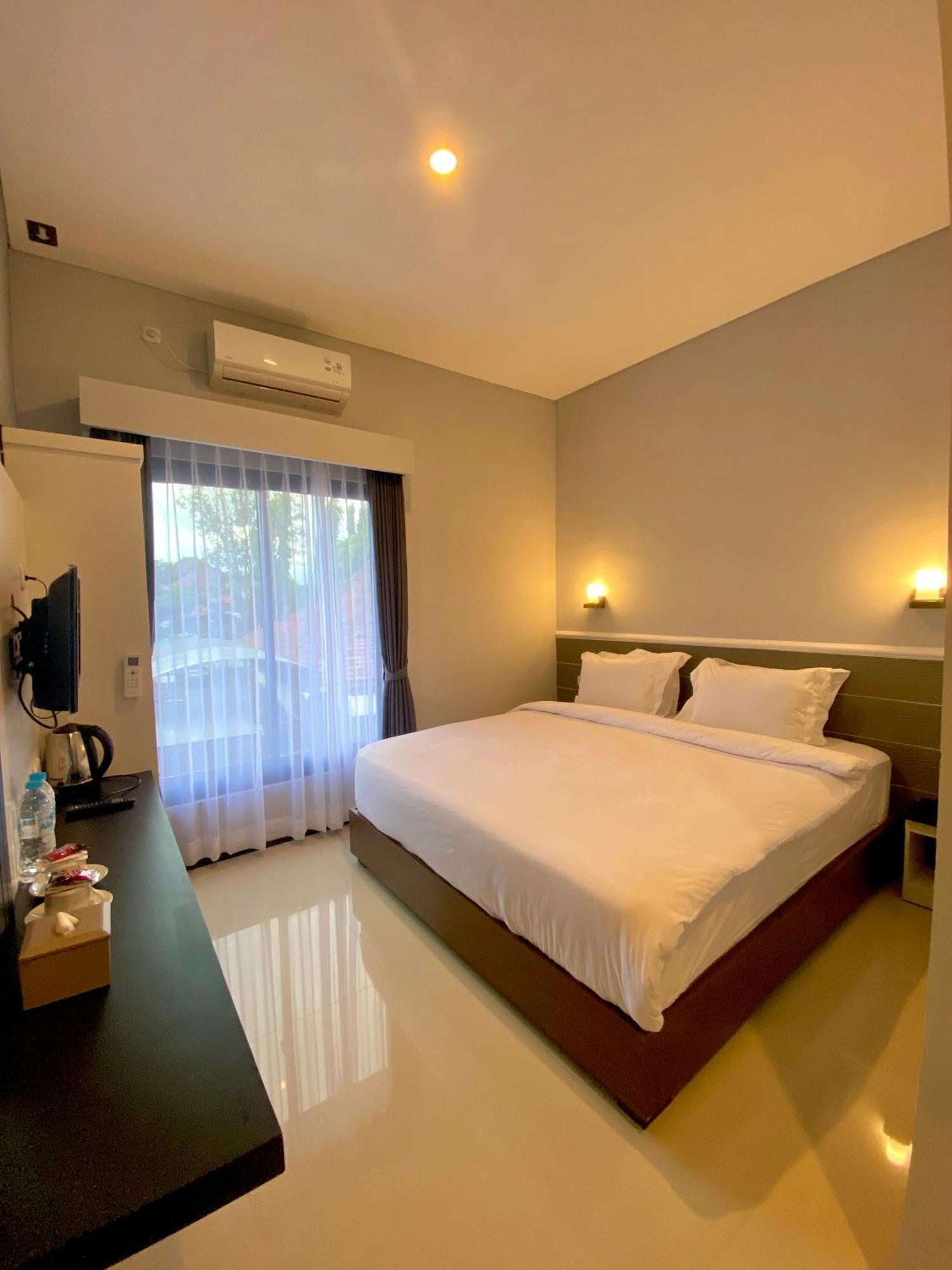 B Syariah Guest House Lumajang Rum bild